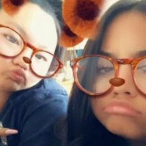 Meet your Posher, Kay n jas